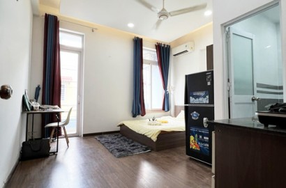 Studio apartmemt for rent with balcony on Bui Dinh Tuy street in Binh Thanh district