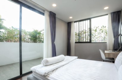 1 Bedroom apartment for rent with balcony, gym, elevator on Phan Dang Luu Street