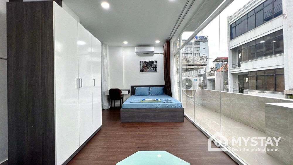 1 Bedroom apartment for rent on Thach Thi Thanh street in District 1