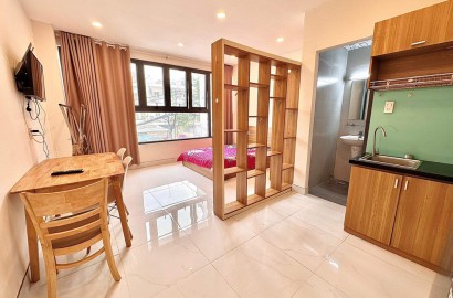 Nice serviced apartmemt for rent on Thich Quang Duc Street in Phu Nhuan District