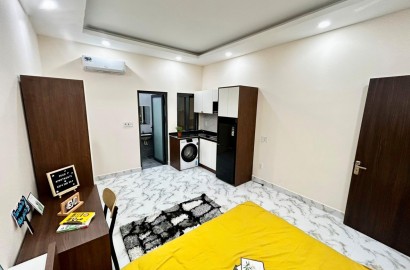 New serviced apartmemt for rent, private washer on Nguyen Van Thuong Street