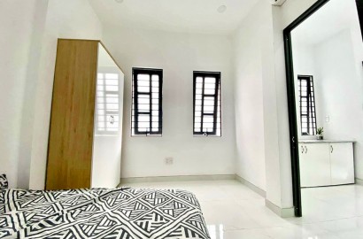 1 Bedroom apartment for rent on Phan Van Han near Thi Nghe Market