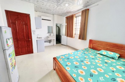 Cho thuê căn hộ đầy đủ nội thất đường Phạm Văn Bạch
