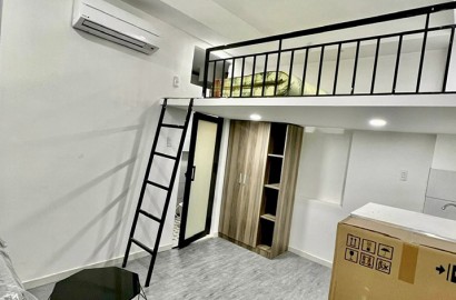 Duplex apartment for rent on To Hien Thanh street