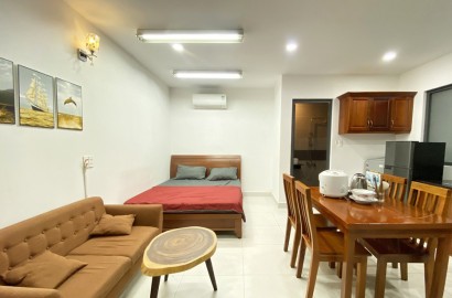 Serviced apartmemt for rent with private washer in Tan Binh District