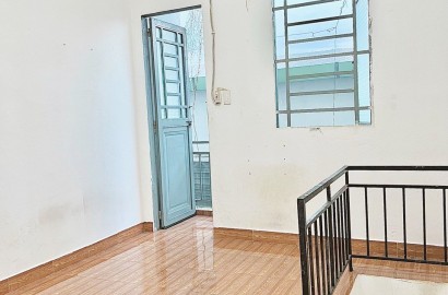 Attic room for rent with balcony on Xo Viet Nghe Tinh street