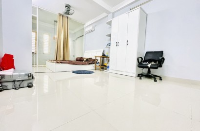 1 Bedroom apartment for rent on Nguyen Thien Thuat street