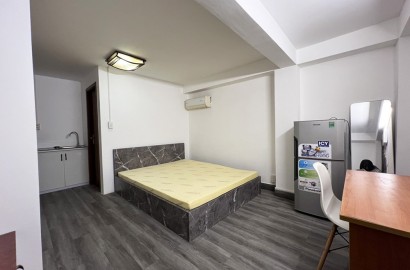 Studio apartmemt for rent on Tran Hung Dao Street in D5