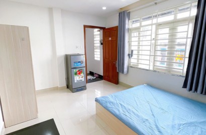 Studio apartmemt for rent on Chu Van An street