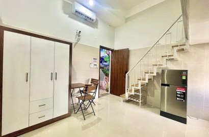 Duplex apartment for rent on Huynh Tan Phat street
