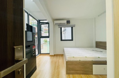 Serviced apartmemt for rent on Nguyen Canh Chan street in District 1