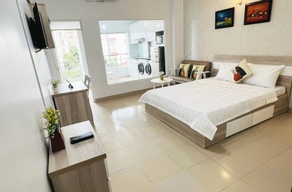 1 Bedroom apartment for rent with balcony on Tran Nao Street