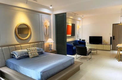 Luxury serviced apartment, high-class furniture on Khanh Hoi street in District 4
