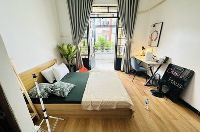 Studio apartmemt for rent with balcony on Thanh Thai Street