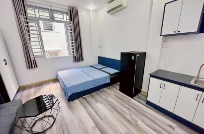 Serviced apartmemt for rent on Khanh Hoi street