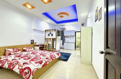 Cho thuê căn hộ đầy đủ nội thất có máy giặt riêng đường Nguyễn Hồng Đào