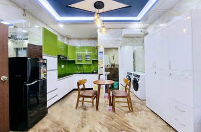 Cho chuê căn hộ có máy giặt riêng, bếp lớn đường Nguyễn Phúc Nguyên