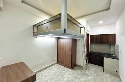 Duplex apartment for rent on To Ngoc Van street