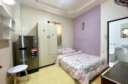 Studio apartmemt for rent on Khanh Hoi street in District 4