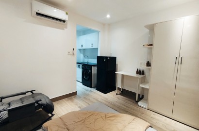 Serviced apartmemt for rent, private washer on Cong Quynh Street