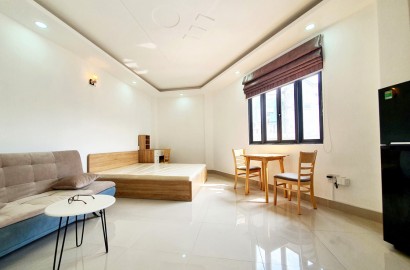 Spacious serviced apartmemt for rent on Vu Huy Tan street