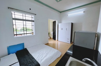 Studio apartmemt for rent with balcony on Xo Viet Nghe Tinh street