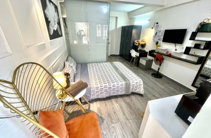 Serviced apartmemt for rent with balcony in District 1 on Dien Bien Phu Street