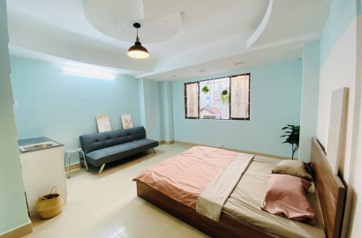 Studio apartmemt for rent in District 3 on Ly Chinh Thang Street