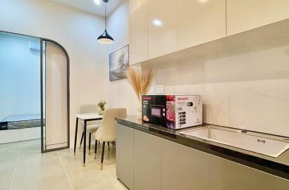 1 Bedroom apartment for rent on Bui Dinh Tuy Street