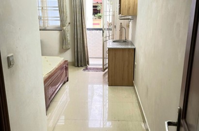 Studio apartmemt for rent on Thich Quang Duc street