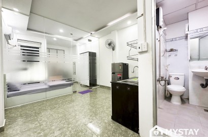 Cho thuê căn hộ 1 phòng ngủ ban công, máy giặt riêng Quận Tân Bình