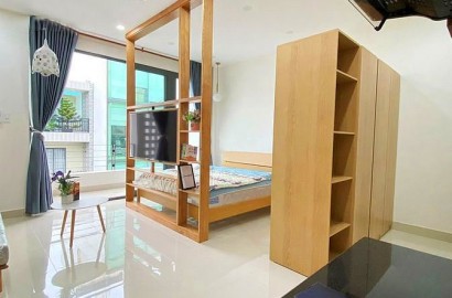 Serviced apartment with balcony in An Phu ward