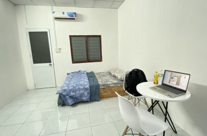 Studio mini for rent on Cach Mang Thang 8 street in Tan Binh District