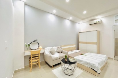 Cho thuê căn hộ studio đầy đủ nội thất, máy giặt riêng đường C1 Q Tân Bình