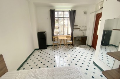 Studio apartmemt for rent on Hoang Sa street in District 1