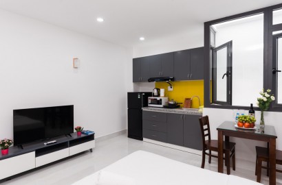 Serviced apartmemt for rent on Nguyen Gia Tri street - Binh Thanh District