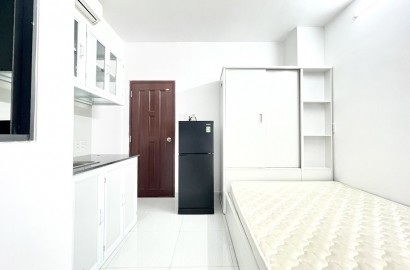 Studio Mini for rent on Cong Quynh street