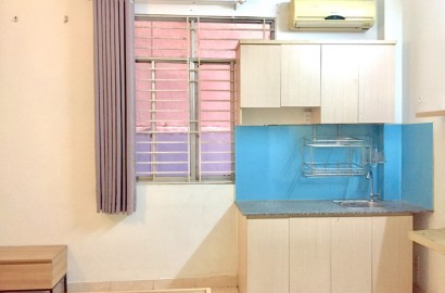 Studio mini apartment for rent on Cong Hoa street