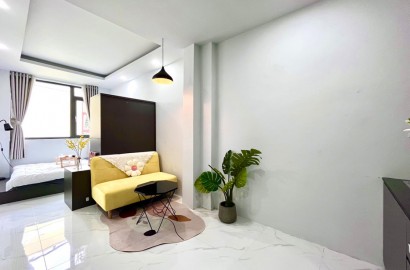 Studio apartmemt for rent on Dao Duy Anh Street