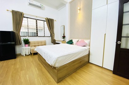 Serviced apartmemt for rent with bathtub on Thai Van Lung street