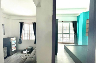 1 Bedroom apartment for rent with window on Bui Thi Xuan street