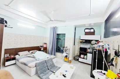 Studio Mini for rent near the airport on Bach Dang Street