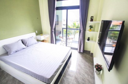 Airy Studio apartment for rent with balcony near Sai Gon bridge in Thao Dien