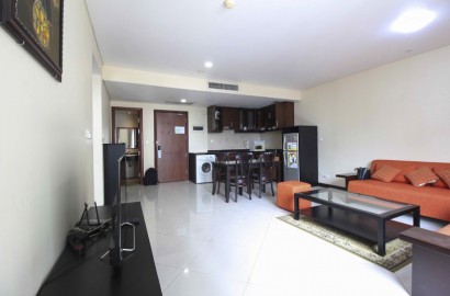 2 bedroom apartment on Le Thanh Ton street in the center of District 1