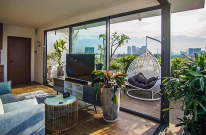 Modern, luxurious 2-bedroom apartment, balcony with Landmark 81 view, Bitexco Binh Trung Tay area