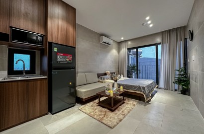 Modern and comfortable studio serviced apartment with airy balcony on Nguyen Kiem street