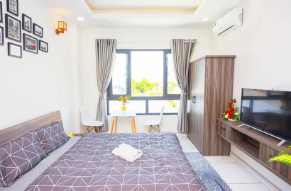 Mini apartment with big window on Binh Quoi street