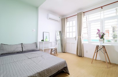 Mini apartment for rent with terrace on Nguyen Huu Canh street