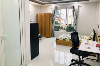 Serviced apartment with large airy window in Thao Dien area