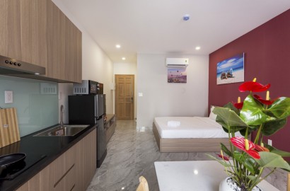 Airy serviced apartment for rent with balcony, washing machine in Phu Nhuan District
